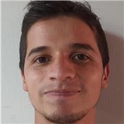 Descripción: Licenciado en Psicología y Pedagogía ofrece clases particulares a niño/as y jovenes para enseñar procesos de lectura y escritura. 
Enseñar a: leer y escribir, manejar correctamente los signos de puntuación y elaborar un ensayo son algunos de